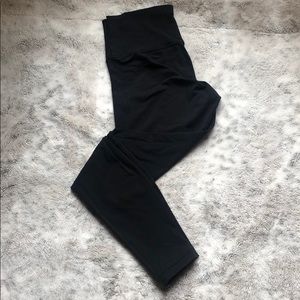 Lululemon Black Wonder Unders Size 10